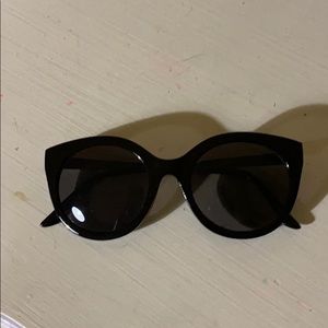 Black cat eye sunglasses